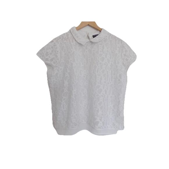 Karl Lagerfeld Tops - Karl Lagerfeld white lace blouse short sleeve size Large